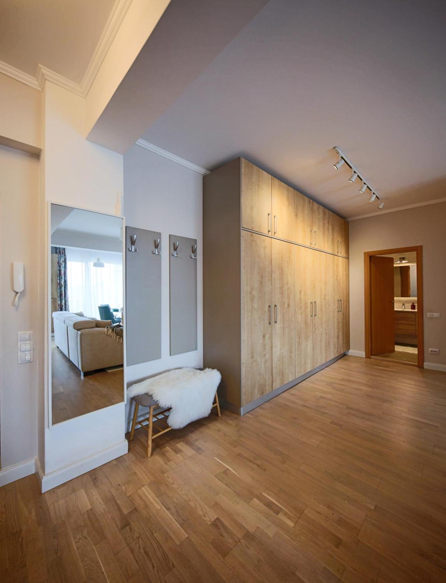 Stylish Condo - Parking And Balcony Клуж-Напока Екстериор снимка