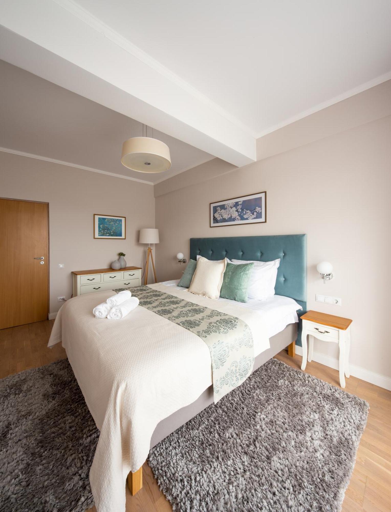 Stylish Condo - Parking And Balcony Клуж-Напока Екстериор снимка